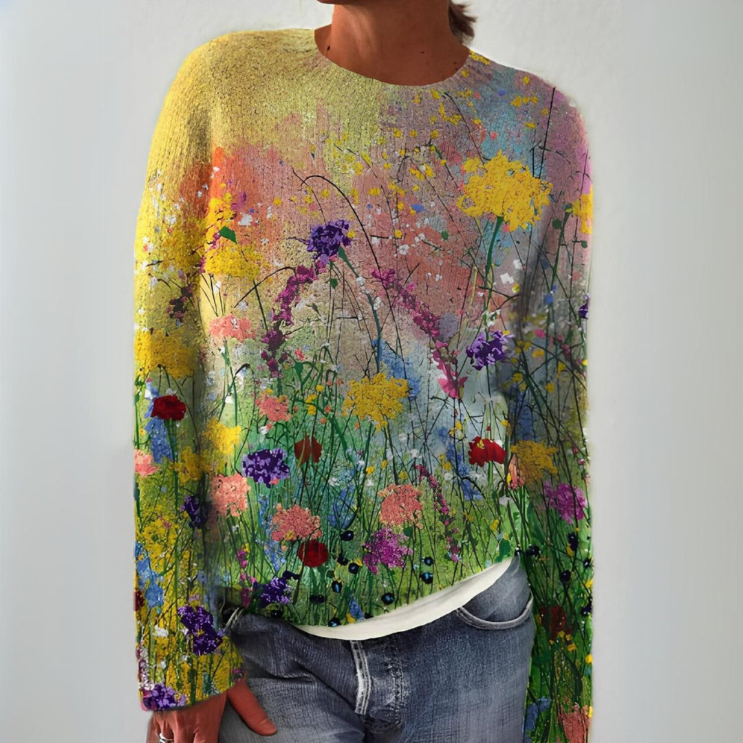 Lucy™ – Sweater for Cozy Timeless Charm