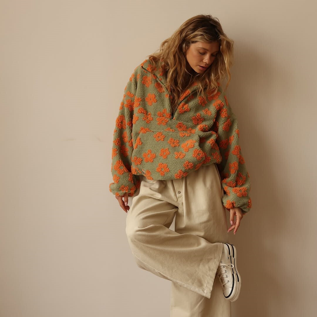 Ariella™ – Sweater for Cozy Winter Days