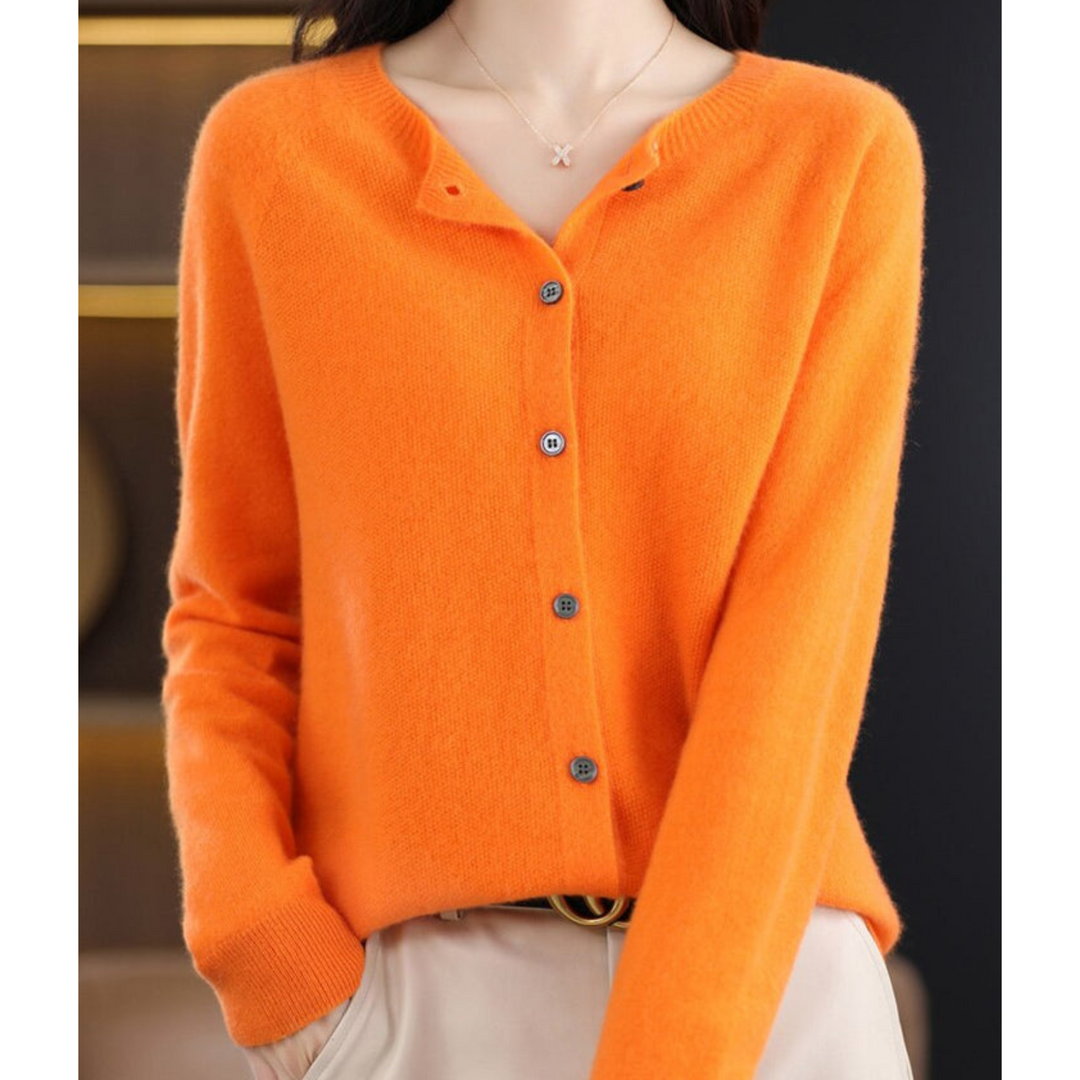 Victoria | Women's Crew-Neck Knitted Jumper in Pure Merino Wool