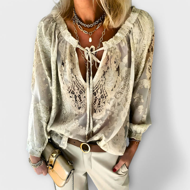 CIDEEMA | Elegant Brunetta Blouse
