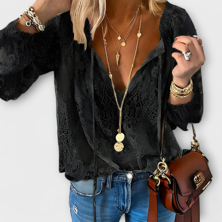 CIDEEMA | Elegant Brunetta Blouse