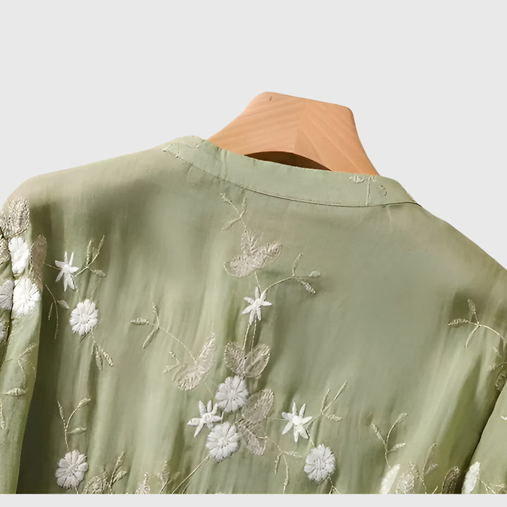 Victoria | Chic Floral Embroidered Top